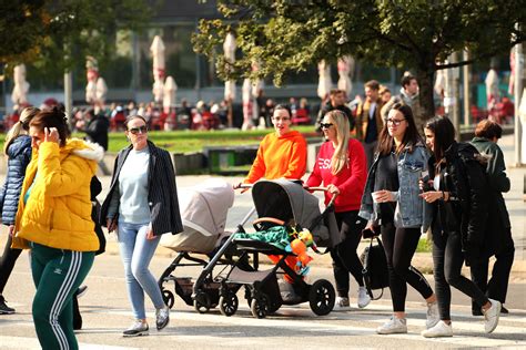 Svaka Majka Ima Pravo Na Porodiljsko Odsustvo U Bih Traje Godinu Dana