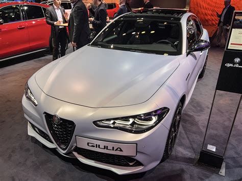 Dados T Cnicos Do Ve Culo Alfa Romeo Giulia Facelift Automoli