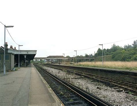 Disused Stations: Coulsdon North Station