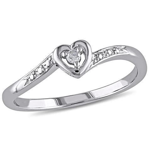 Diamond Heart Ring in Sterling Silver | Helzberg Diamonds