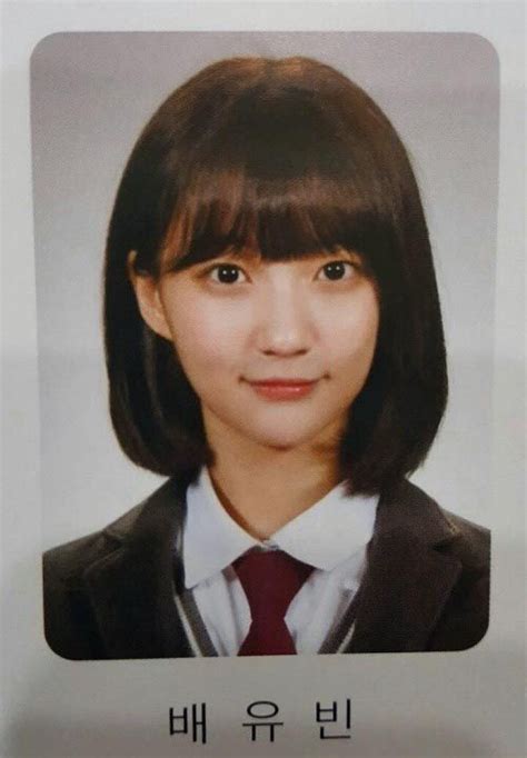 K-pop Female Idol Graduation Photos에 있는 핀