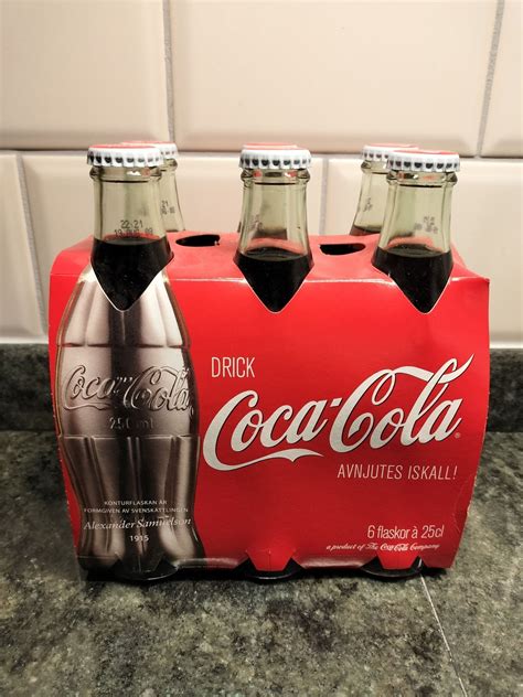 Gamla Coca cola flaskor 6 pack Köp på Tradera 593422181