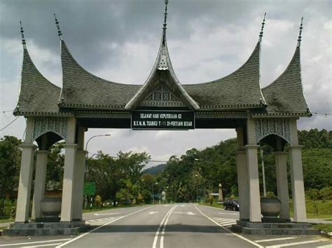 main gate gapura negeri   minangkabau malaysia desain gapura