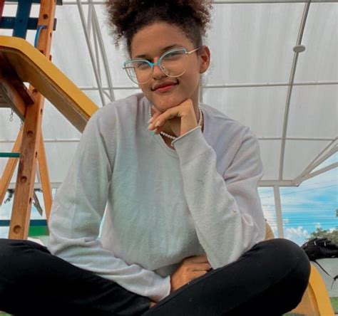 Brunette Tina Free Live Webcam Show XXX Chat XHamsterLive