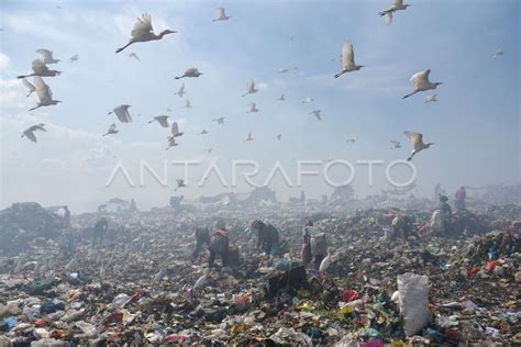 PRODUKSI SAMPAH DI KOTA MEDAN CAPAI 2 000 TON PER HARI ANTARA Foto