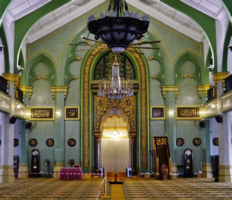 The Sultan Mosque Tells Modern Singapores Origin Story