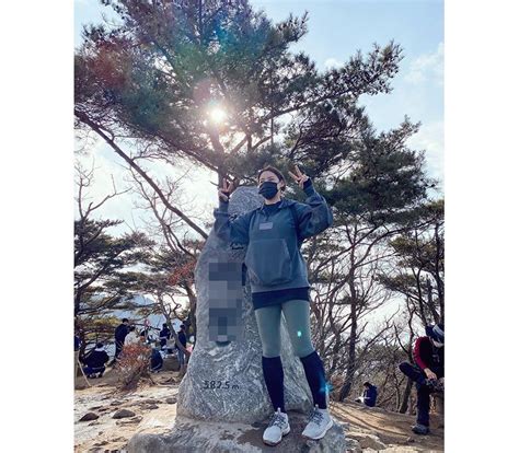 Hot Girl Tri U Follow Li N T C Khoe Body C Ng M T Ai Bi T Tr C Y T Ng B Ch Ch N C T Nh