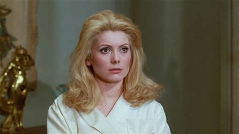 Belle de jour el triunfo del Buñuel más perverso y sensual