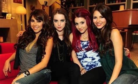 Picture Of Ariana Grande In Victorious Season 1 Ariana Grande 1336456891 Teen Idols 4 You