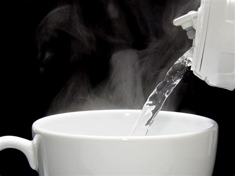 3 Unusual Side Effects Of Drinking Hot Water Too Often