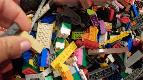 How To Turn A Pile Of Bricks Into A Lego Masterpiece Fox 13 Tampa Bay