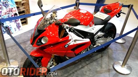 Dibanderol Rp 714 Juta Ini Fitur Bmw S 1000 Rr