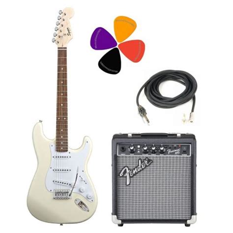 Fender Squier Bullet Strat Con Tremolo Arctic White Pack Musical