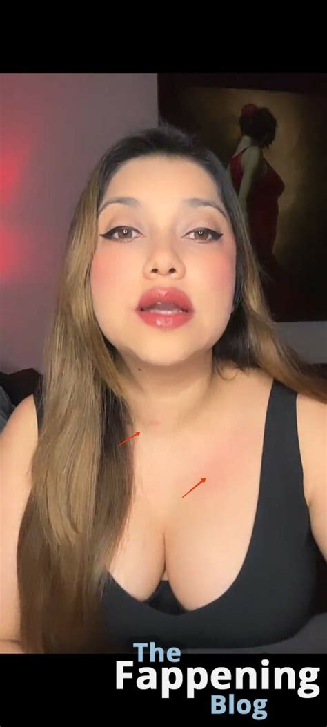 Sarah Azhari Sazarita Nude Leaks Photo TheFappening