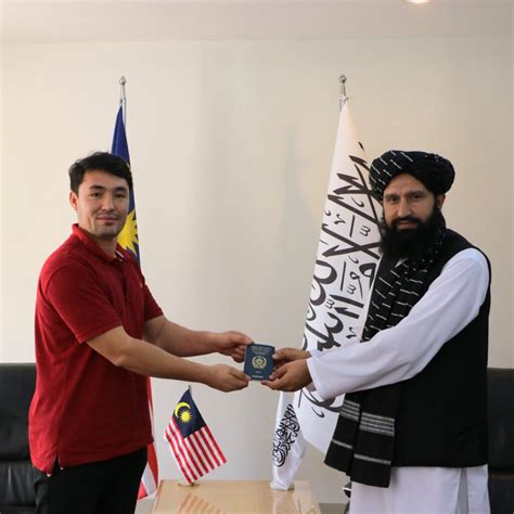 Resumption Of Distributing Passports To Afghans Residing In Malaysia