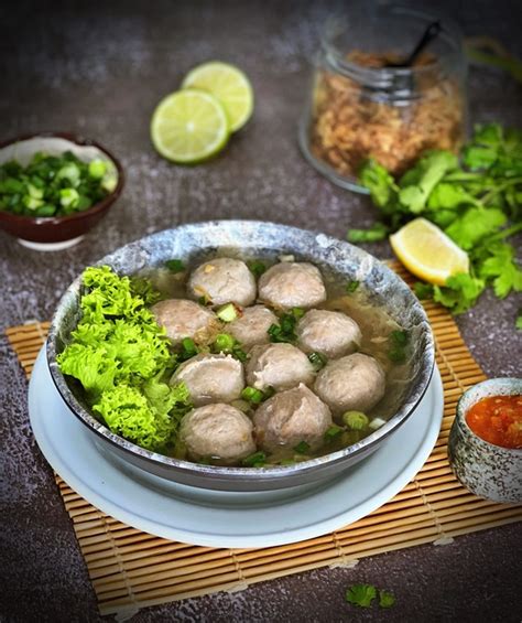 Indonesian Meatballs / Resep Bakso Sapi Kenyal – Making memories in every dish