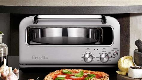 Best Indoor Pizza Oven Deal Get The Breville Pizzaiolo 200 Off Mashable