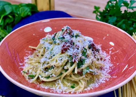 Simon Rimmer Creamy Veggie Carbonara Recipe On Stephs Packed Lunch