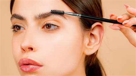 Eyebrow Serums That’ll Bring Your Over-Tweezed Brows Back to Life ...