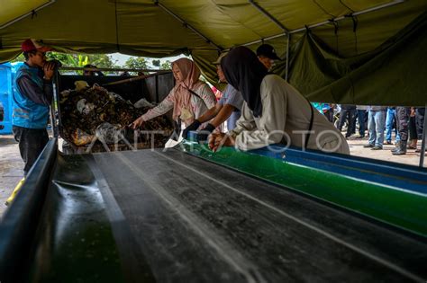 Uji Coba Pengoperasian Tpst Gedebage Antara Foto