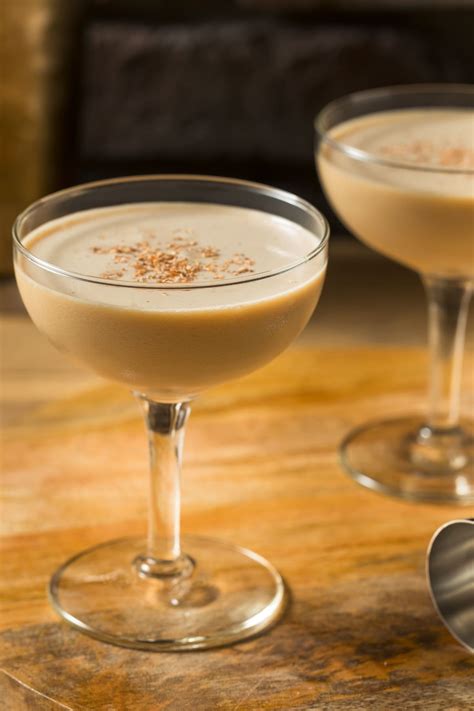 What Is Creme De Cacao How To Make It Insanely Good