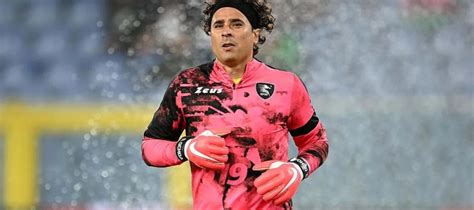 En Qué Lugar Está Guillermo Ochoa En La Lista De Los Porteros Más Goleados Del Mundo Infobae