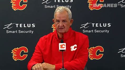 Les Joueurs Des Flames D Testaient Lenvironnement Cr Par Darryl Sutter