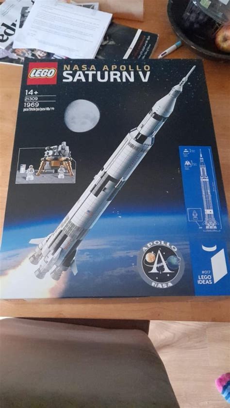 Built the lego Apollo Saturn V rocket : r/lego