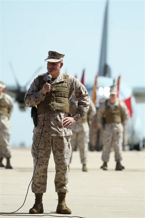 DVIDS - News - 3rd Marine Aircraft Wing changes command