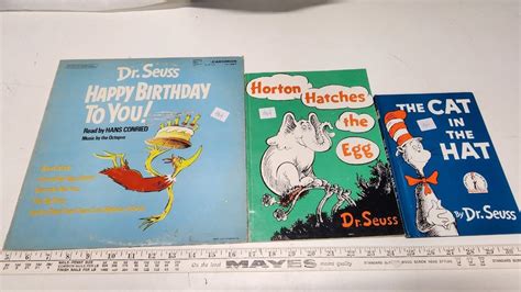 Dr Seuss Books + 1950s Dr Seuss "Happy Birthday" Record