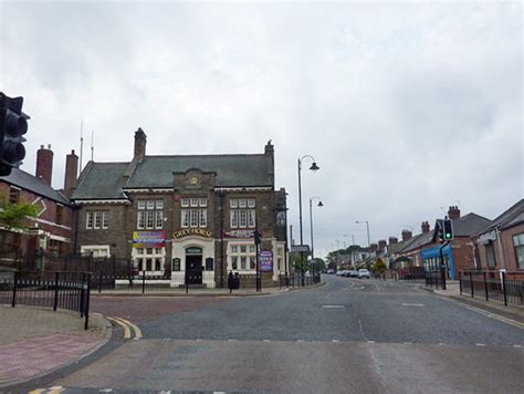 The Grey Horse Whitburn © Alexander P Kapp Geograph Britain And Ireland