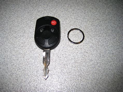 how to change battery in ford edge key fob