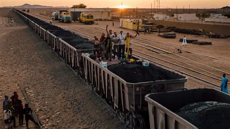 The Iron Ore Train in Mauritania, Longest Train in the World