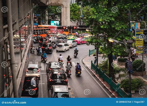 Traffic On Phloen Chit Road Near Chit Lom Bts Skytrain Station