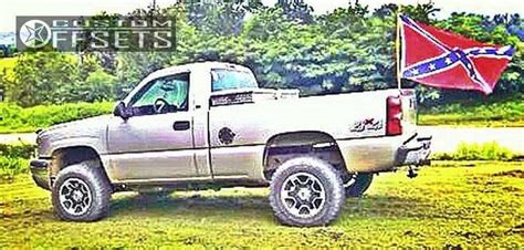 2005 Chevrolet Silverado 1500 With 17x9 12 Ultra Mongoose And 33 12 5r17 Kanati Mud Hog And