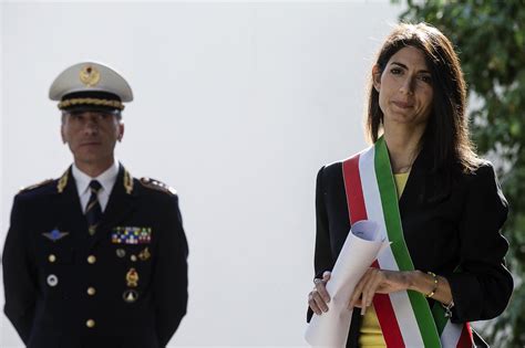 Virginia Raggi E La Testimonianza In Aula Sul Caso Nomine Lettera