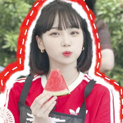 Chaewon Icon Soft Kpop Feminino Kpop Feminino