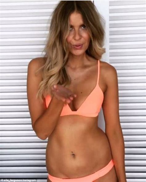 10 Hot Sexy Amy Ferguson Bikini Pics