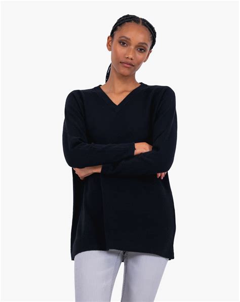 Damen Pullover Mit V Ausschnitt Aus 100 Merinowolle MaisonCashmere