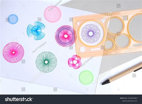 spiro graph drawing royalty  images stock