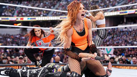 Becky Lynch Trish Stratus Lita Vs Damage CTRL Six Woman Tag Team