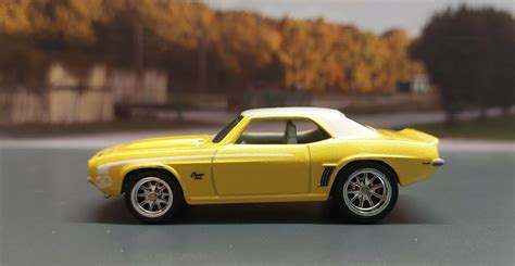 Chevrolet Camaro SS Modellauto Hot Wheels In Gelb Von Mitglied Fred