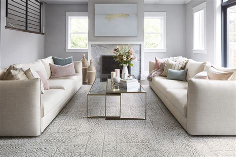 Living room rugs: guide to choosing a luxury rug for living rooms