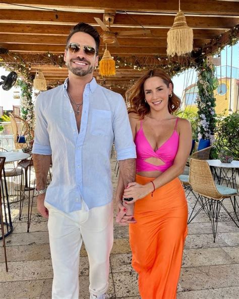 Carmen Villalobos Oficializa A Su Nuevo Novio Y Olvidó Completamente A