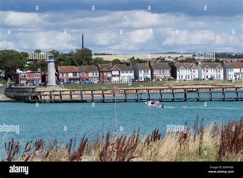 Shoreham By Sea West Sussex English Seaside Resort England Uk The Lighthouse And Housing On The