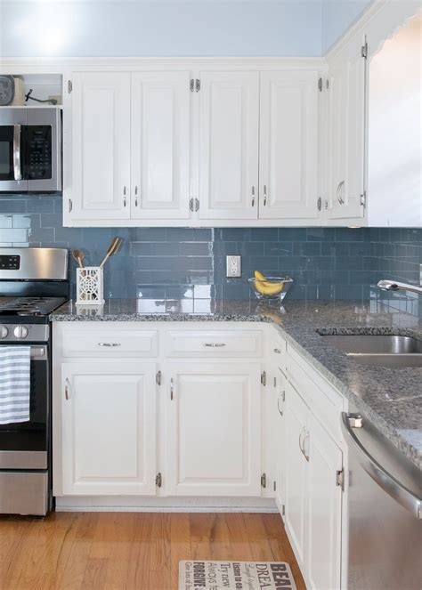 How To Install Peel And Stick Backsplash In Kitchen Things In The Kitchen