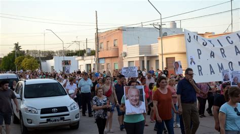 El Pueblo Acompañó En El Dolor El Diario Del Centro Del País