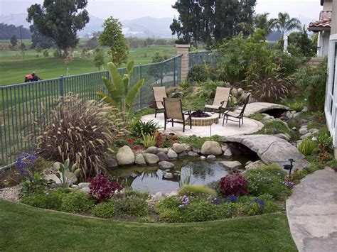 Striking Landscape Ideas To Beautify Your Backyard