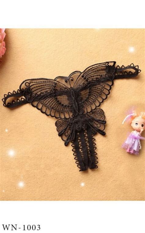 Секси прашки с отвор и пеперуда Цвят Черно Бяло и Червено Размер Универсален XXX SEX