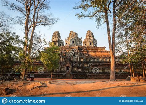 Ruinas Del Templo De Ta Keo En El Complejo Del Templo Angkor Camboya